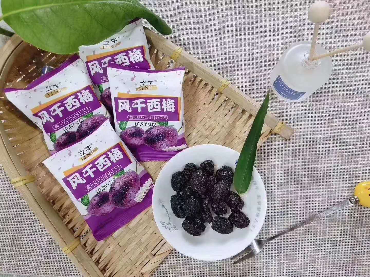 立牛風干西梅